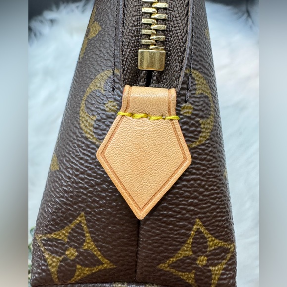 🌸SOLD🌸Louis Vuitton Cosmetic Pouch GM - Picture 15 of 16